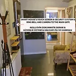 Elegant & Cozy Retreat Home, Center Gem By The Seaside, Steps From The Tram Апартаменты
