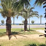 Elegant & Cozy Retreat Home, Center Gem By The Seaside, Steps From The Tram Апартаменты