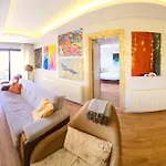 Апартаменты Elegant & Cozy Retreat Home, Center Gem By The Seaside, Steps From The Tram *