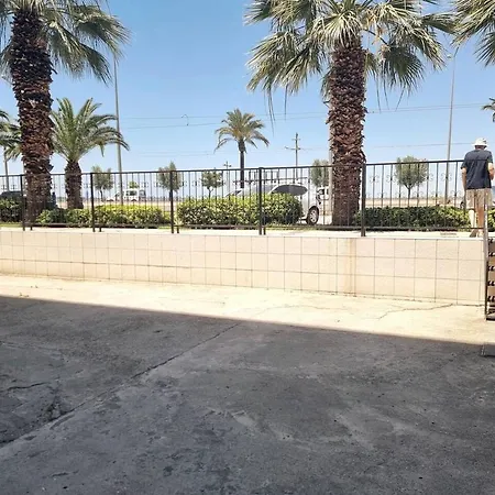 Appartamento Elegant & Cozy Retreat Home, Center Gem By The Seaside, Steps From The Tram *