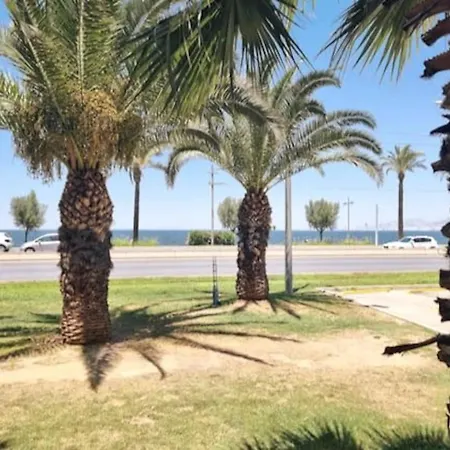 Elegant & Cozy Retreat Home, Center Gem By The Seaside, Steps From The Tram Apartmán