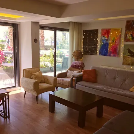 Elegant & Cozy Retreat Home, Center Gem By The Seaside, Steps From The Tram *