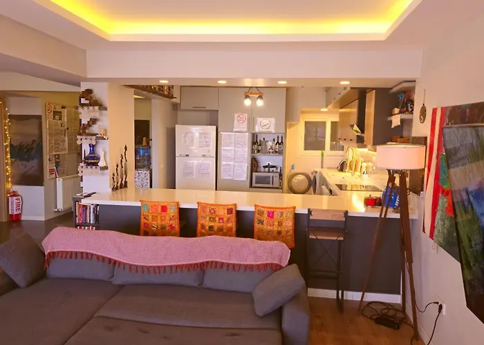 Elegant & Cozy Retreat Home, Center Gem By The Seaside, Steps From The Tram Apartmán *