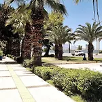 Elegant & Cozy Retreat Home, Center Gem By The Seaside, Steps From The Tram * Izmir