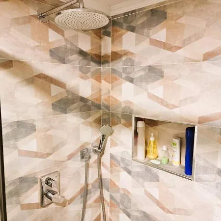 Elegant & Cozy Retreat Home, Center Gem By The Seaside, Steps From The Tram