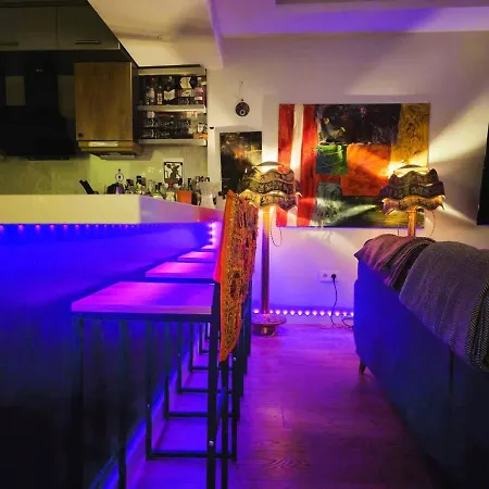 Apartament Elegant & Cozy Retreat Home, Center Gem By The Seaside, Steps From The Tram *