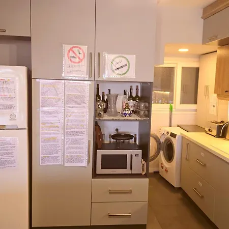 Elegant & Cozy Retreat Home, Center Gem By The Seaside, Steps From The Tram Appartamento