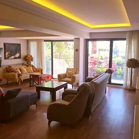 Elegant & Cozy Retreat Home, Center Gem By The Seaside, Steps From The Tram *