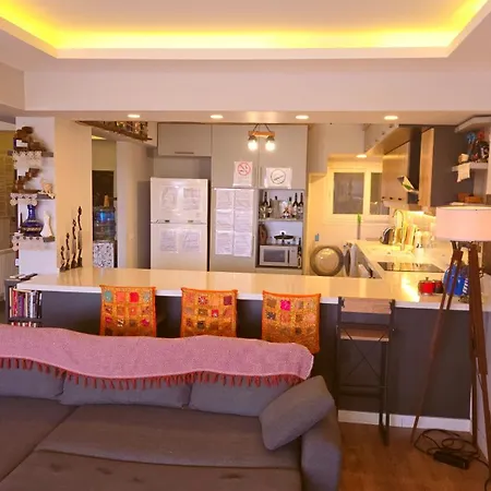 Elegant & Cozy Retreat Home, Center Gem By The Seaside, Steps From The Tram Lägenhet *