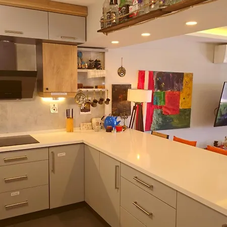 Elegant & Cozy Retreat Home, Center Gem By The Seaside, Steps From The Tram *