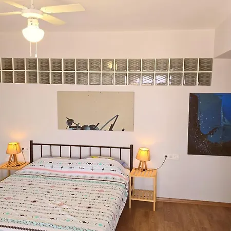 Elegant & Cozy Retreat Home, Center Gem By The Seaside, Steps From The Tram * İzmir