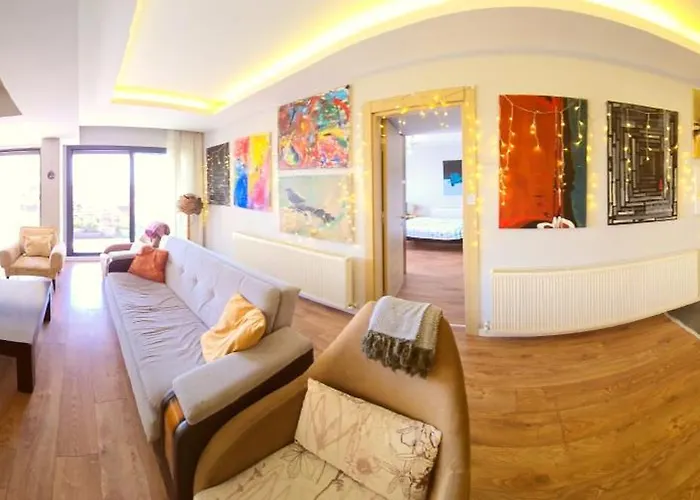 Daire Elegant & Cozy Retreat Home, Center Gem By The Seaside, Steps From The Tram *