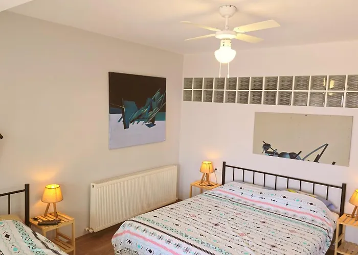 Daire Elegant & Cozy Retreat Home, Center Gem By The Seaside, Steps From The Tram *