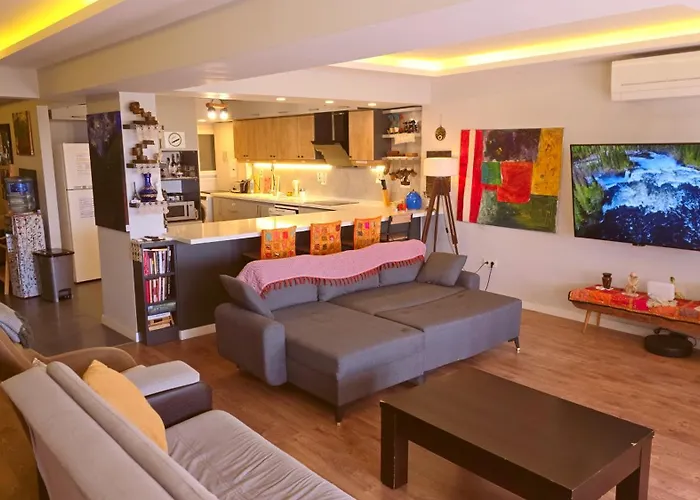 Elegant & Cozy Retreat Home, Center Gem By The Seaside, Steps From The Tram *