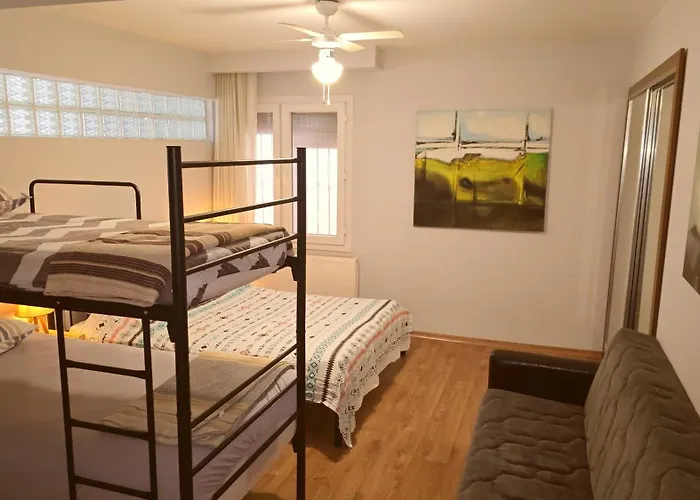 Elegant & Cozy Retreat Home, Center Gem By The Seaside, Steps From The Tram